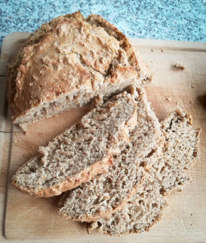 Brot mit Haferflocken