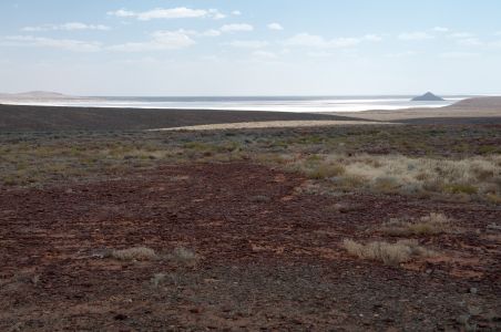 Salzsee im Outback