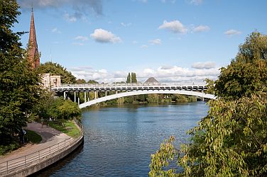  Eisenbahnbrücke am Kuhmühlenteich