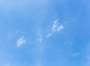 Sky with little clouds.
